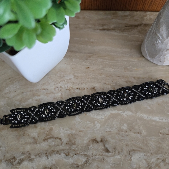 VTG 70s 80s Napier Black Enamel Filigree Faux Diamond Rhinestone Panel Bracelet - Picture 1 of 7